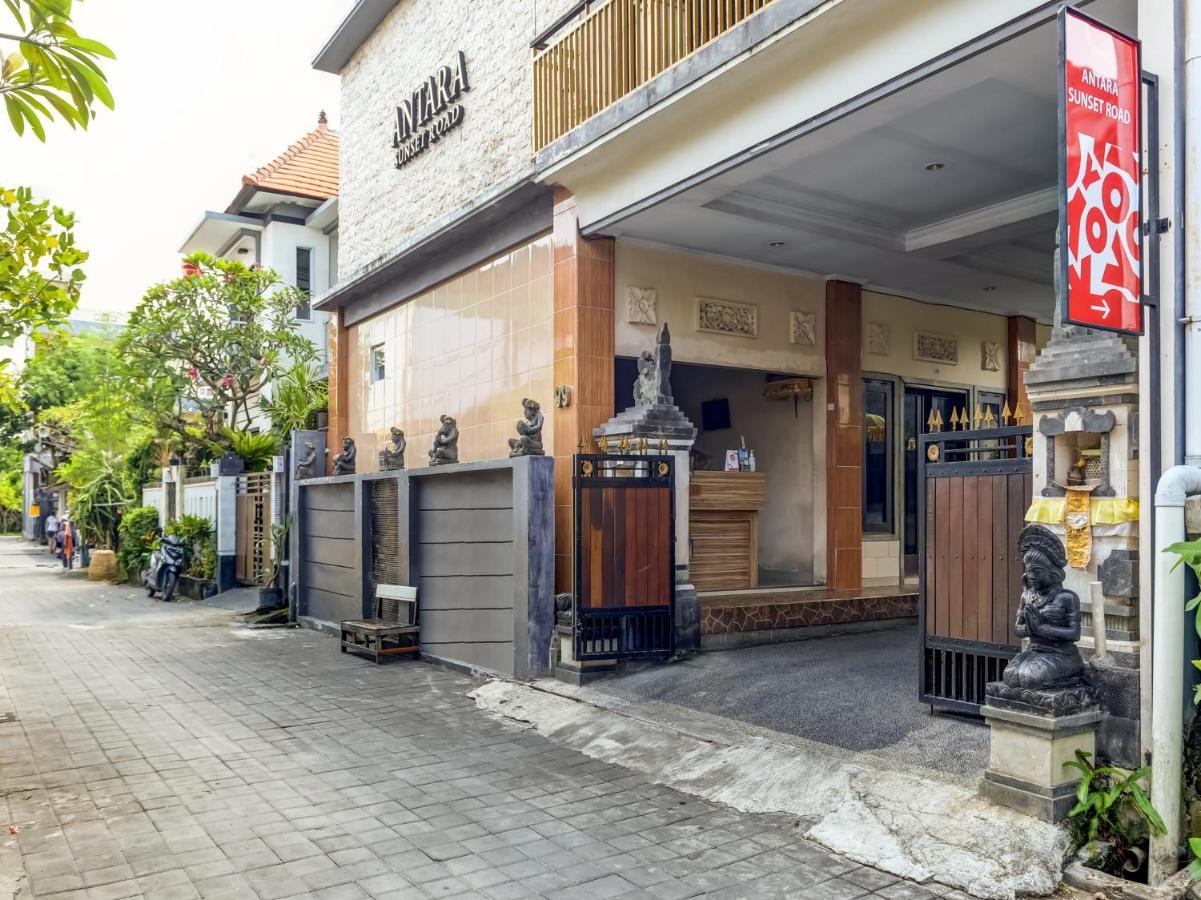 Antara Sunset Road Hotel Legian Exterior foto